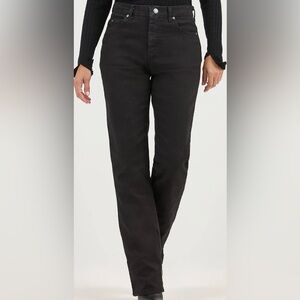 30-Lee Women’s Dark Black Jeans